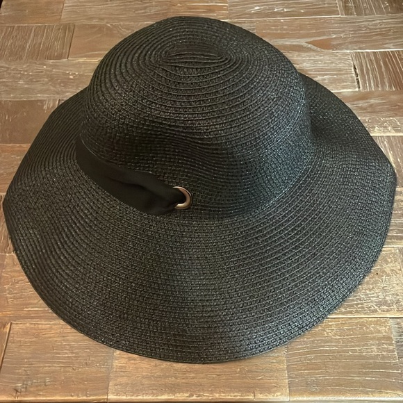 Wide Brimmed Chiffon Strap Straw Hat🖤 - Picture 3 of 7